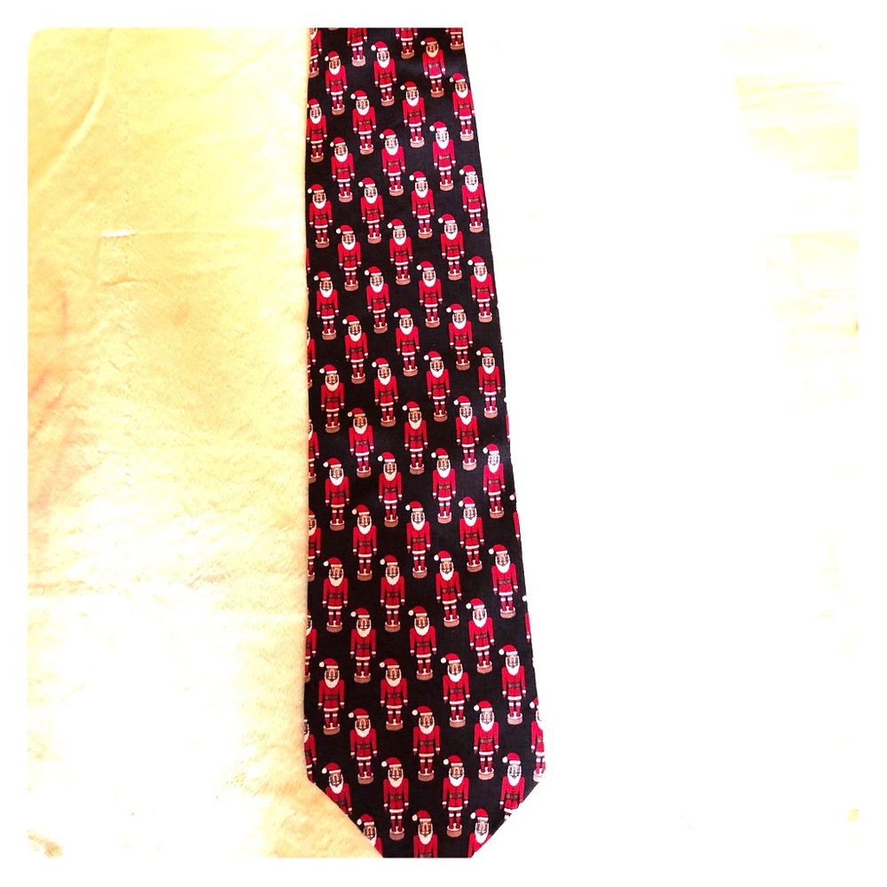 Holiday tie